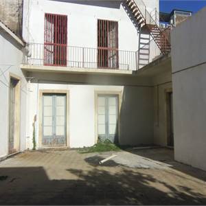Casa singola In Vendita a Acireale